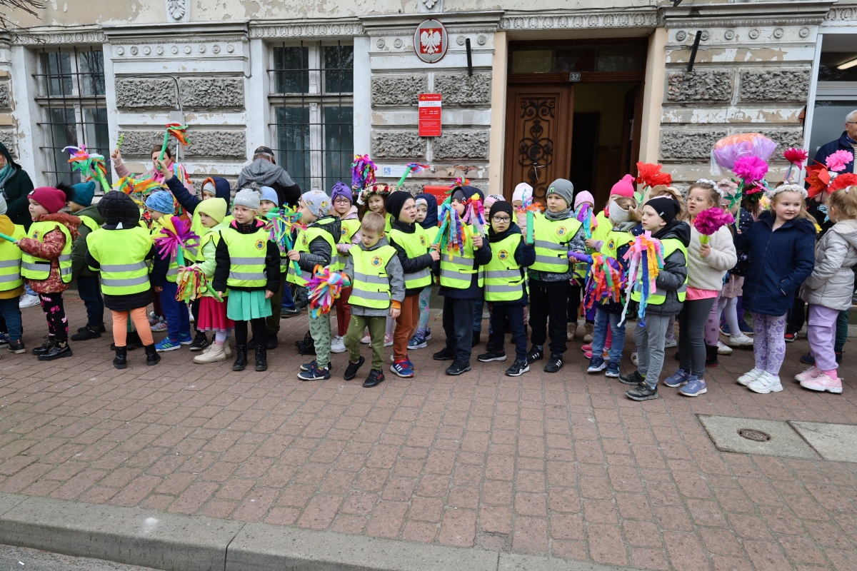 Galeria Było kolorowo i radośnie Wiosenne obchody w Szlichtyngowej