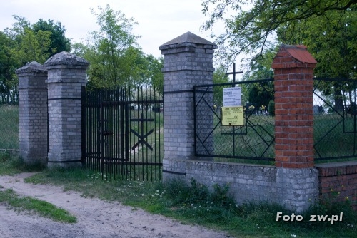 Sytuacja cmentarza w Jędrzychowicach bez zmian
