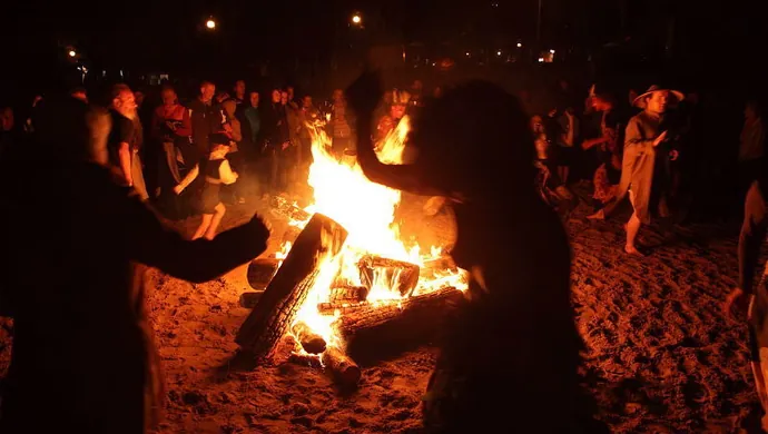 Po kwiat paproci w Noc Świętojańską