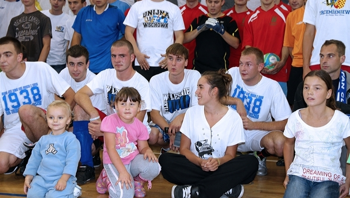Unijny piknik na sali