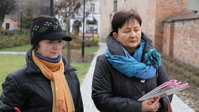 Amazonki pamiętają o Mikołaju i profilaktyce