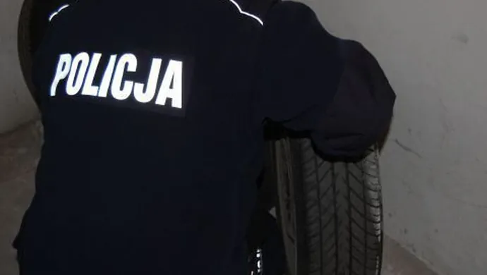 Skuszeni alufelgami zatrzymani