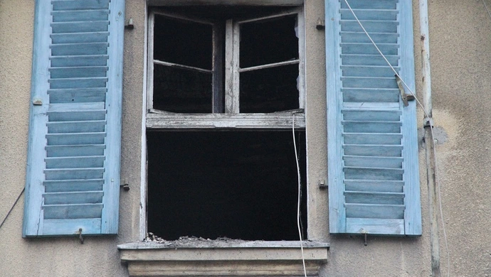 Ogień w kamienicy na Daszyńskiego