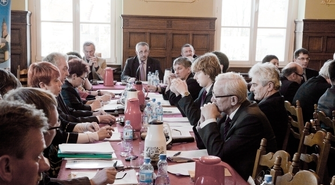 O niemożliwych podwyżkach diet radnych