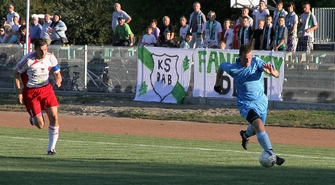 Ostatni, ale nie słabi - zapowiedź meczu Dębu