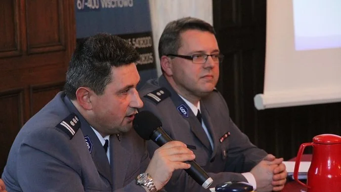 Łyżka dziegciu w beczce miodu na podsumowaniu pracy wschowskiej policji