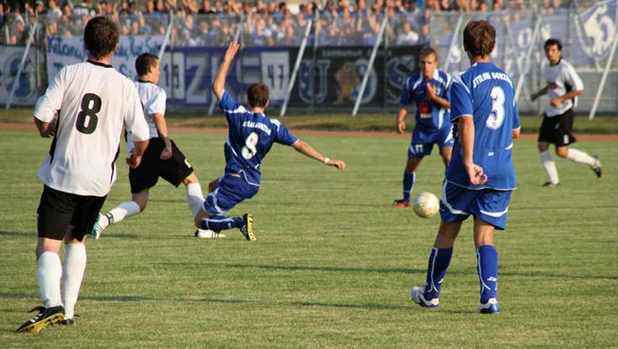 Punkt dla Dębu na spóźnioną inaugurację