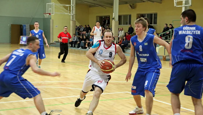 O II ligę dla Wschowy i Sławy