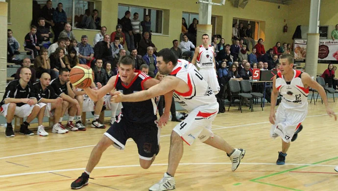 WSTK wygrywa pierwszy mecz barażowy