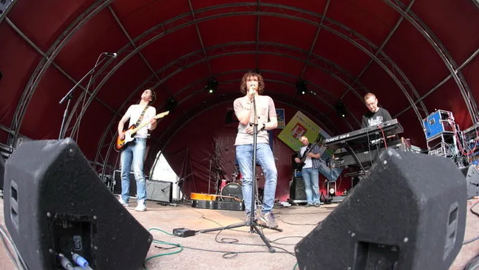 Prosto z festiwalu - Nie strzelać do pianisty