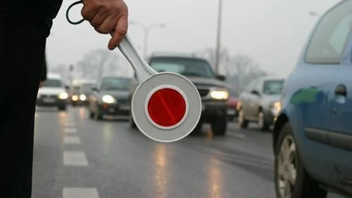 Jedenastu pasażerów w volkswagenie. Zamiast pięciu...