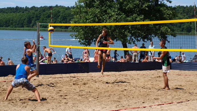 Jezioro Lgińskie bierze udział w konkursie. Możesz zagłosować