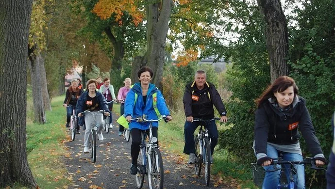 W poszukiwaniu dębów. Relacja z Rajdu Szlakiem Dębowym