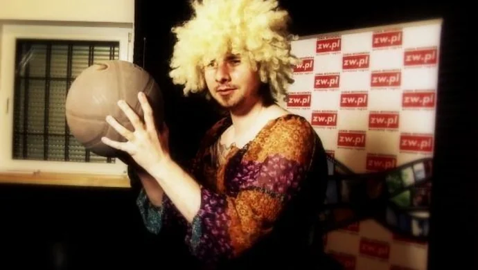 Zaraz Wracam Productions poleca się w najnowszej produkcji pt.: Gdzie jest piłka?