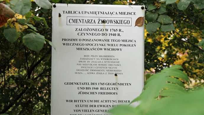 Cmentarz żydowski we Wschowie poszukiwany - sonda