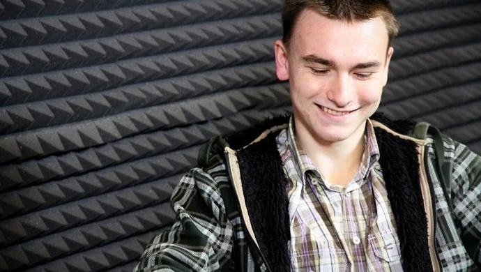 Rozmowa przy szklance wody – Filip Czarnota
