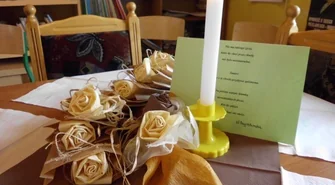 Stare Drzewce w blasku świec