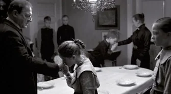 Biała wstążka jako ostatni lutowy seans w CKiR