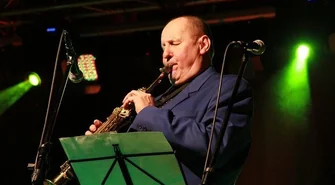 Muzyczne kwiaty dla kobiet w CKiR