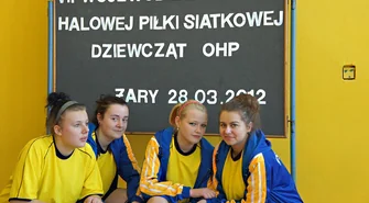 2 miejsce siatkarek z Hufca Pracy we Wschowie