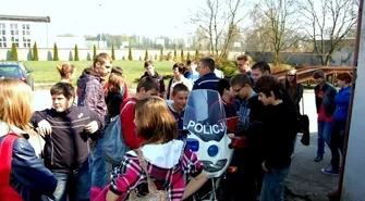 Gimnazjaliści odwiedzili wschowską komendę