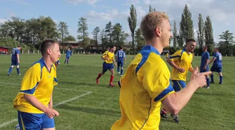 Korona pokonuje Błękitnych Lubięcin