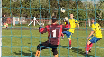 Korona o krok od awansu