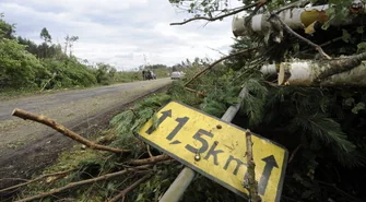 Krajobraz po burzy. Uwaga na kolejne wyładowania