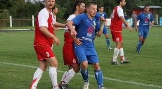 Korona traci trzy bramki i przegrywa na własnym boisku