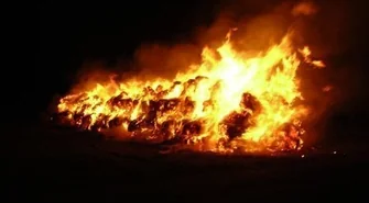 500 ton słomy i siana poszło z dymem. W Jędrzychowicach