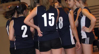 Dwie wygrane na początek ćwierćfinałów