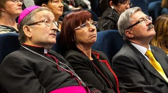 Co roku umiera małe miasto kobiet... Relacja z konferencji „Wyprzedź raka”