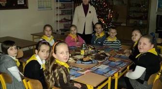 Betlejemskie Światło Pokoju, jasełka i szopka w Starych Drzewcach