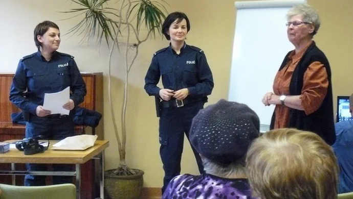 Policja na zajęciach UTW