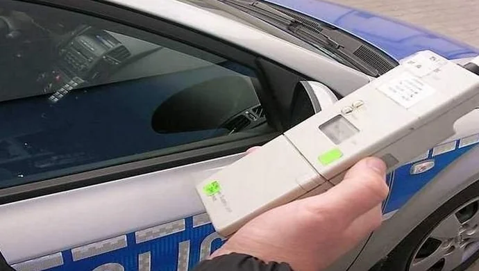 Jeździli pod wpływem alkoholu i narkotyków