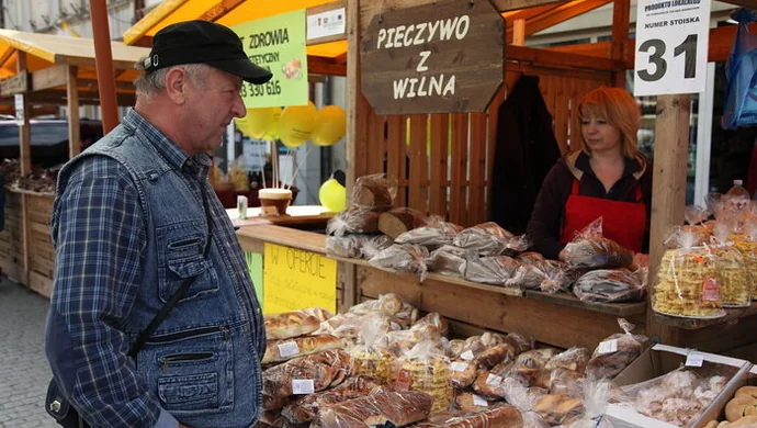 Gwarno i kolorowo na Starym Rynku w Sławie