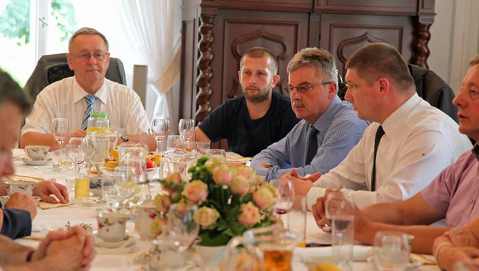 Naukowcy i praktycy obradowali w siedzibie HZZ Osowa Sień