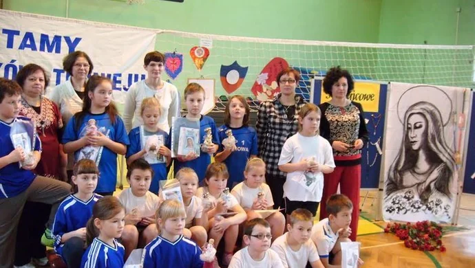 Turniej sportowo – religijny „Różańcowe Tajemnice”