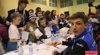 Kibice zebrali 3056,31 zł i 3 eurocenty dla Julki 