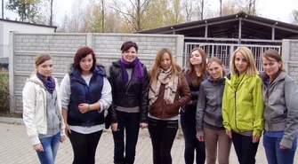 Młodzież z ZSP w Sławie pomaga zwierzakom 