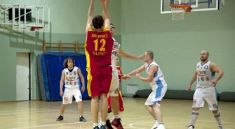 Zwycięstwo seniorów i kadetów WSTK