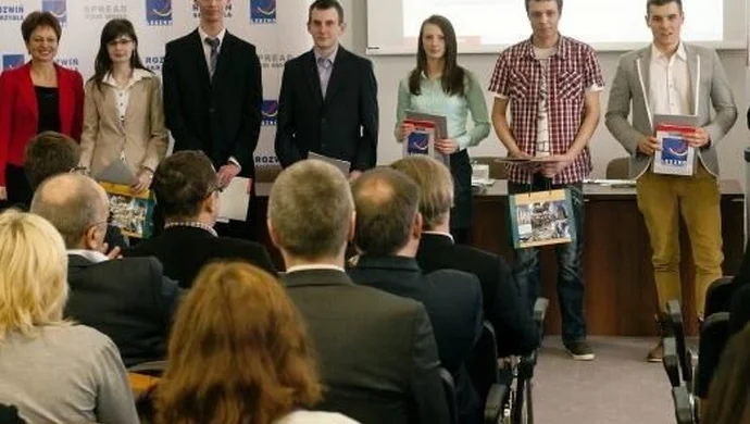 Zajęli drugie miejsce w V edycji konkursu ,,Pomysł na biznes"