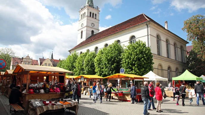 Tłumnie na Jarmarku w Sławie