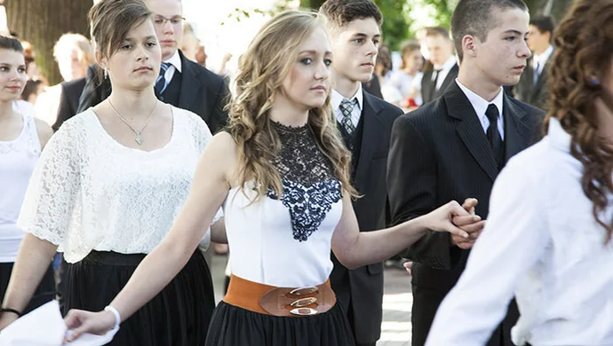 W Szlichtyngowej zatańczyli poloneza na rynku