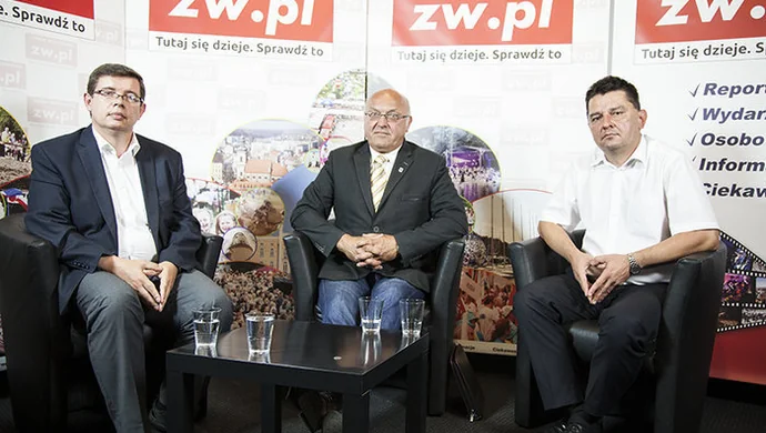 Echa pewnego artykułu, czyli Rozmowa Przy Szklance Wody