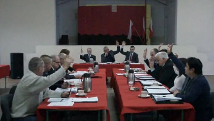 Niższe wynagrodzenie nie podważa kompetencji pani burmistrz