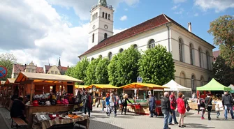 Tłumnie na Jarmarku w Sławie