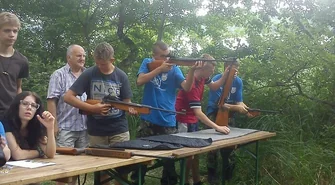 Zawody strzeleckie z broni pneumatycznej