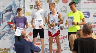 Sukcesy zawodników LLKS Osowa Sień