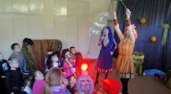 Siła przyjaźni w Starych Drzewcach